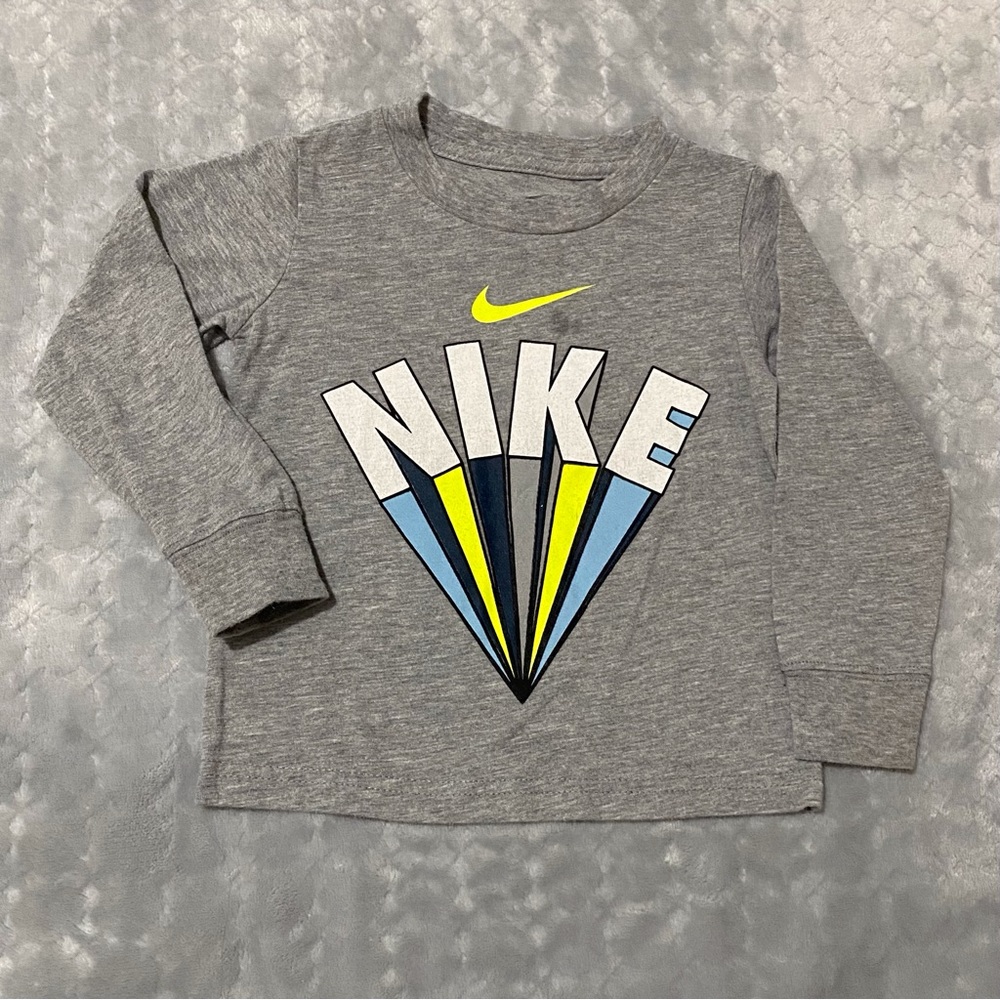 Nike Tee